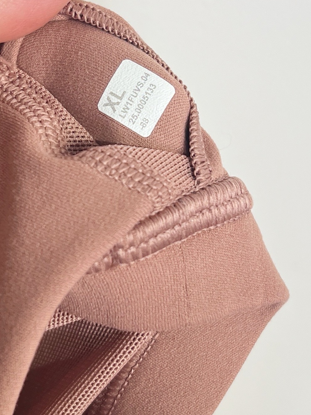 Lululemon NEW Align Twist-Strap Cropped Tank Top Red Clay - Picture 4 of 10